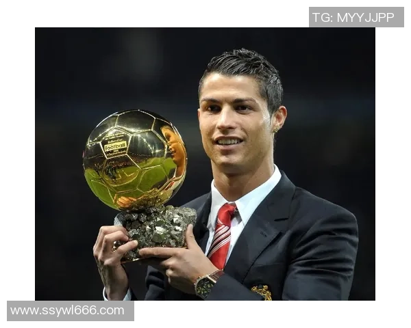 拍照手势定格瞬间足球球星赛场魅力与个性全面展现 拍照手势定格瞬间足球球星赛场魅力与个性全面展现